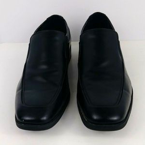 Apt. 9 men's black leather slip on loafers size 11